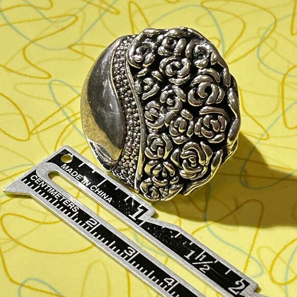 Artisan Sterling Silver Rose Dome Ring – Floral Overlay, Size 7, 1990s–2000s - Picture 7 of 7